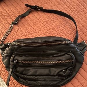 Free people Archer leather sling